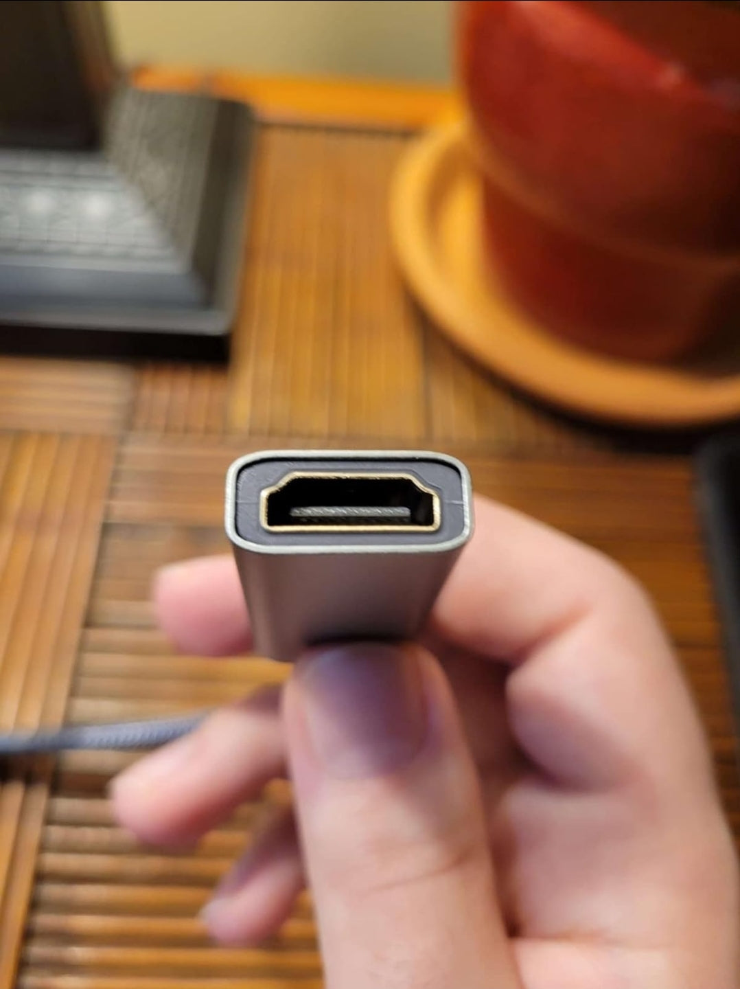 Adaptador USB-C a HDMI – Cable Digital de Alta Calidad
