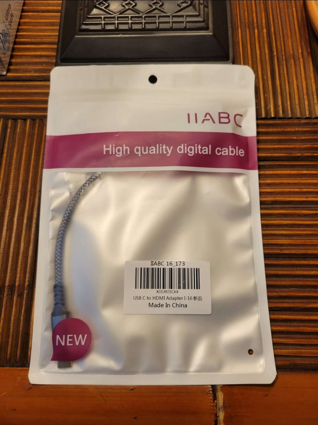 Adaptador USB-C a HDMI – Cable Digital de Alta Calidad